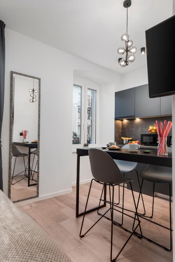 Deluxe Apartments "In The Center" ริเยกา ภายนอก รูปภาพ