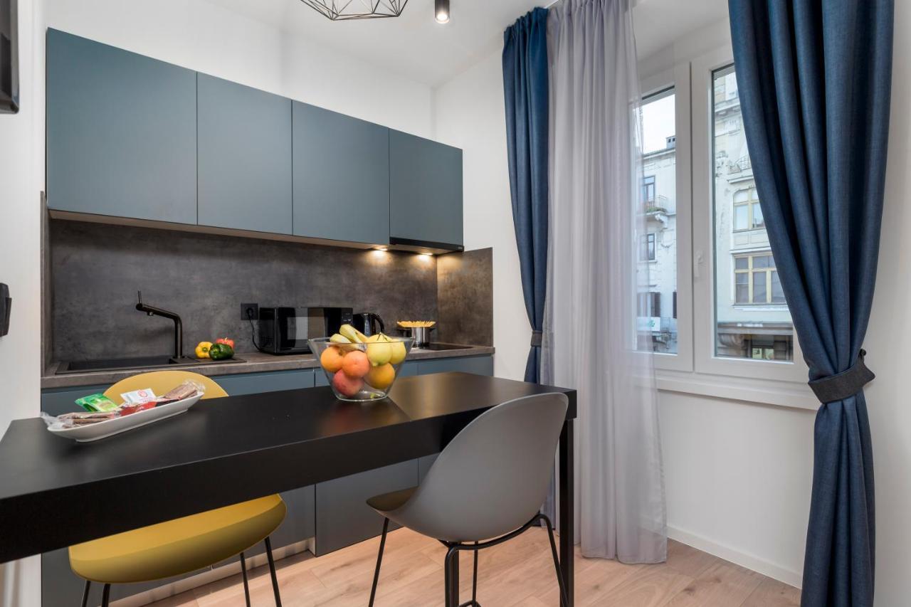 Deluxe Apartments "In The Center" ริเยกา ภายนอก รูปภาพ